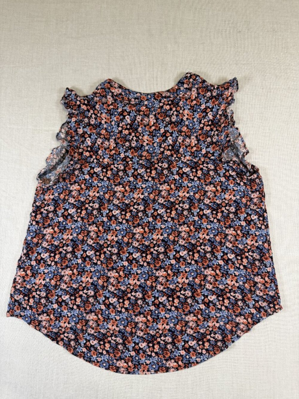 Universal Thread Floral Ruffle Blouse M Ditsy Flower Cottagecore Top - Picture 4 of 5
